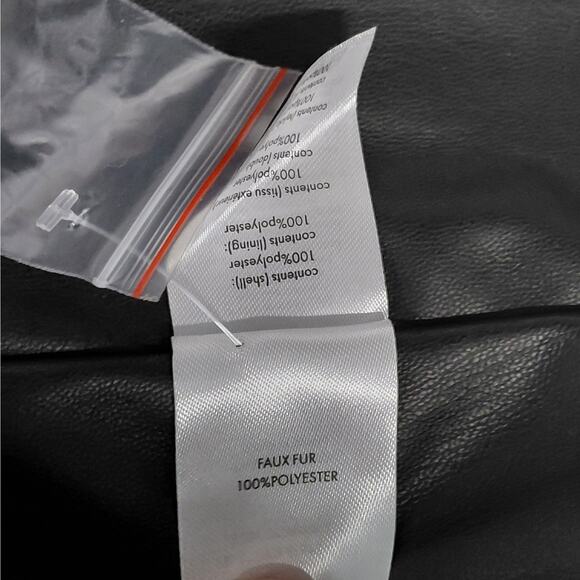 WeWoreWhat Womens Oversized Faux Fur Blazer Jacket Small Ivory Vegan Leather NWT - Picture 13 of 15